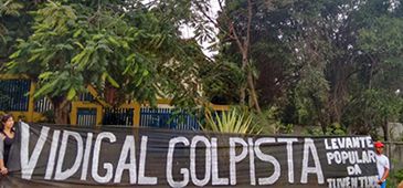 29042016manifestacao_vidigal_face.jpg