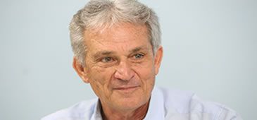 17082016jones_cavaglieri_GL.jpg