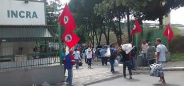 050916_ocupacao_incra.jpg