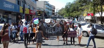 261016_manifestacao_hilda_miranda.jpg