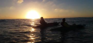 09012017_remada_nascer_do_sol_contemplando_Fernanda_Couzemenco.jpg