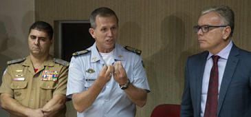 10022017_cupula_seguranca_leoSa.jpg