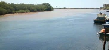 24032017_esgoto_barra_do_riacho_ACBR.jpg