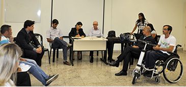 040417_Reuniao_VivianTeixeira_1.jpg