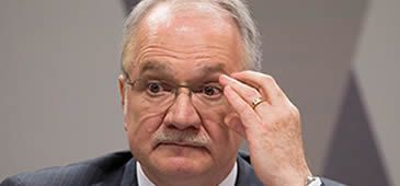 110417_fachin_ebc.jpg