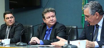 270917_reuniao_grilagem_ales.jpg