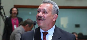gilsinho_lopes_tati_beling_ales_261017.jpg