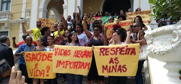 marcha_juv_negra_leitor_201117.jpg