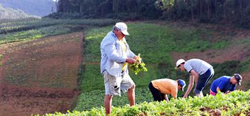 23032018_cobranC3A7a_uso_agua_agricultores_familiaes_joao_paulo.jpg