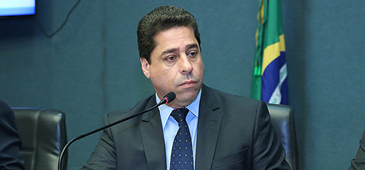 070518_marcelosantos_tatibeling.png