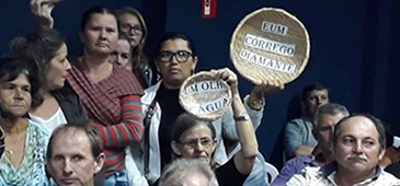 060618_escolascolatina_facebook.png