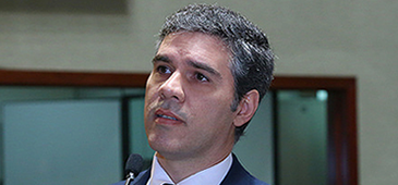 060618_rodrigocoelho_tatibeling.png
