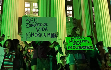220618_atoaborto_lucianaboiteux_face.png