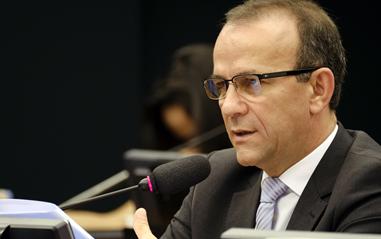 helder_salomao_Rodrigo_Pertoti_C__mara_dos_Deputados_.png
