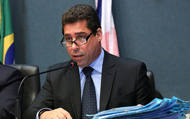 marcelo_santos_tati_beling_ales_20200308-233736_1.png