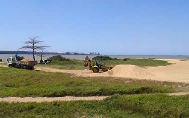 04092018_retirada_areia_camburi_osvaldir_bittencourt.jpg