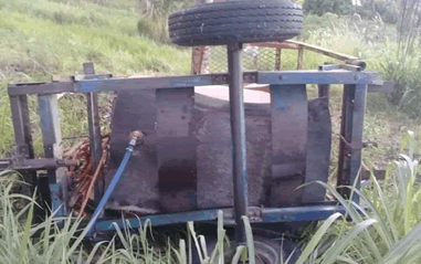 trator_agrotoxicos_tomba_arquivo_pessoal.gif