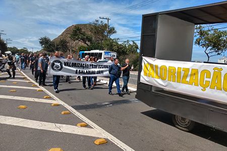 Protesto_Policiais_Foto_Leitor.jpg