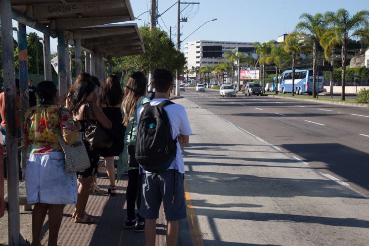 onibus_ponto_transcol_leonardo_sa-3.jpg