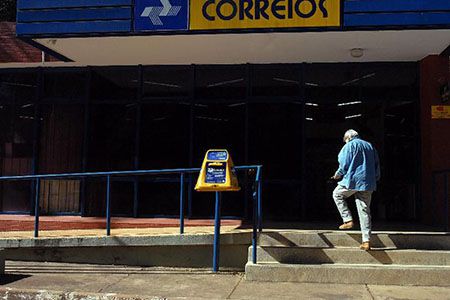 Greve_Correios_Agncia_Brasil.jpg