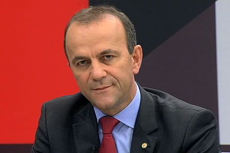 helder_salomao_tvcamara.jpg