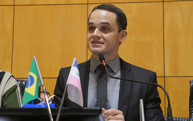 lorenzo_pzolini_lissa_de_paula_ales.png
