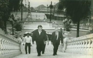 max_mauro_escada_capa_acervo_pessoal.jpg