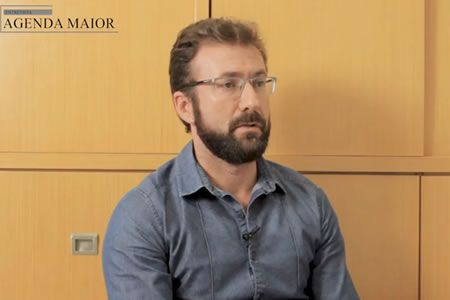 Valnisio_Hoffmann_petroleiros_reproducao.jpg