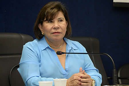 luziatoledo_ales.jpg