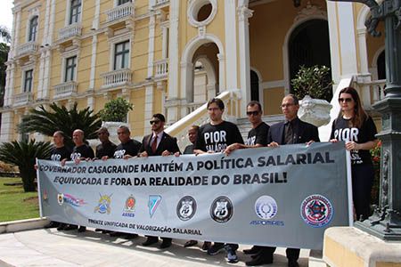 protesto-frente_policiais-divulgacao.jpg
