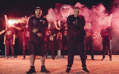 Adikto_leoni_vingadores_capa_divulgacao.jpg