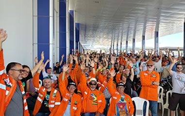 petroleiros_fimdagreve_sindipetro.jpg