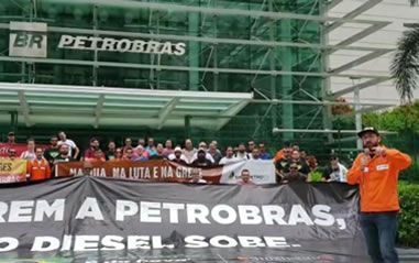 petroleiros_praiadocanto_greve_reproducaosindipetro.jpg