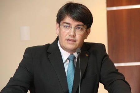 lucianopingo_ibatiba_prefeituraibatiba.jpg