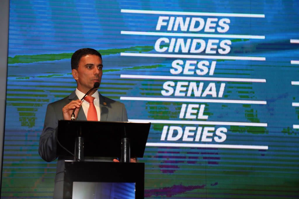 leodecastro_findes.jpg
