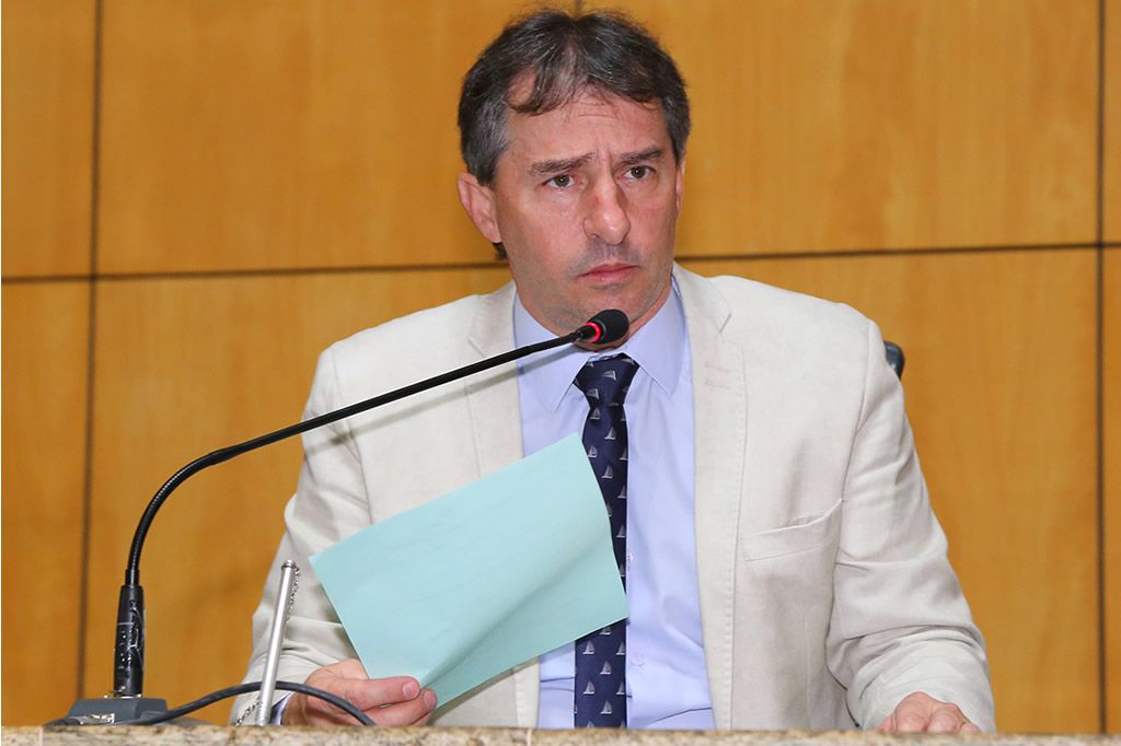 lucianomachado_tatibeling_ales.jpg