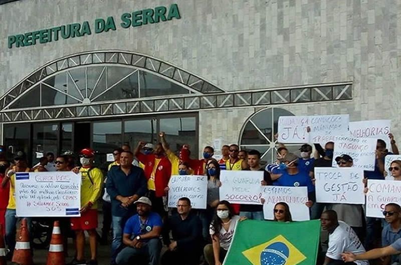 protestoguardas_prefeituraserra_divulgacao.jpg