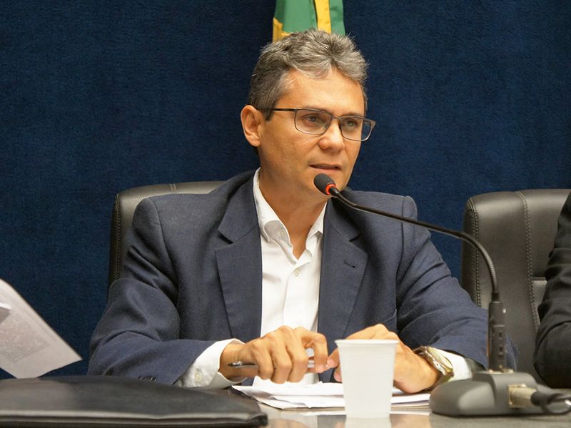 roberto_martins_ellen_campanharo_ales.jpg