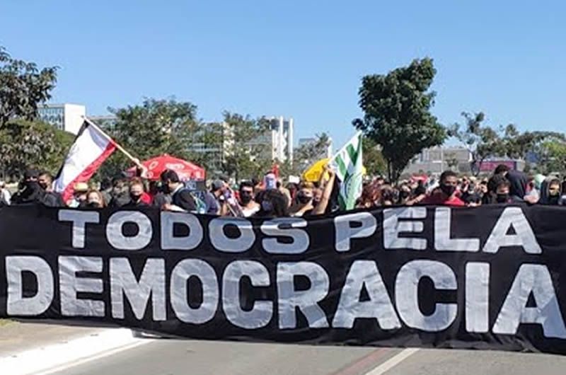 todospelademocracia_reproducaoyoutube.jpg