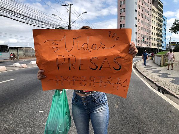 familiares_detentos_CreditosDivulgacao.jpg