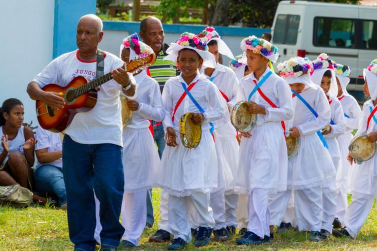 mestres_ticumbi_mirim_celia_santos_caravana_das_artes.jpg