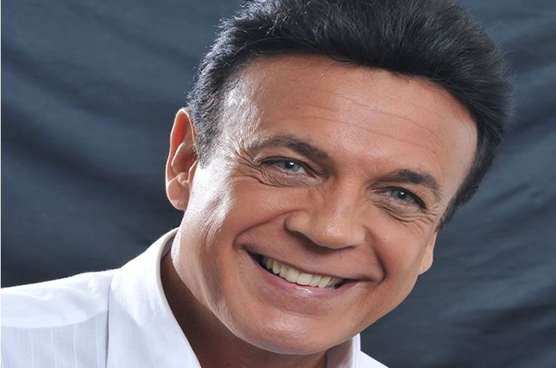 toniramos_elvis_facebook.jpg