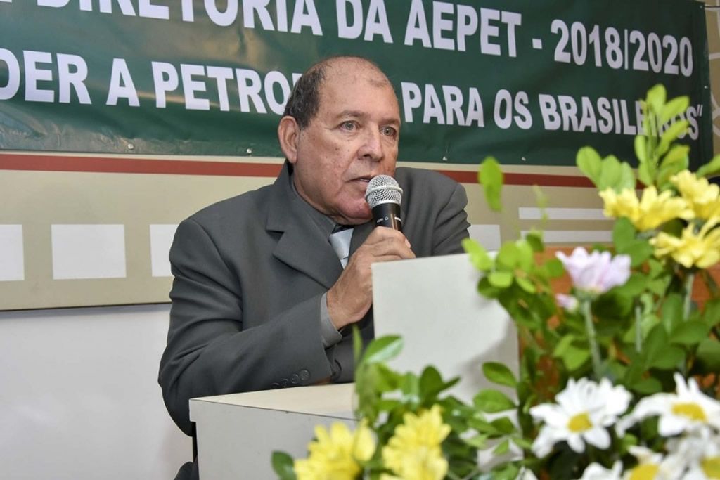 claudio_da_costa_oliveira_sindipetro.jpg