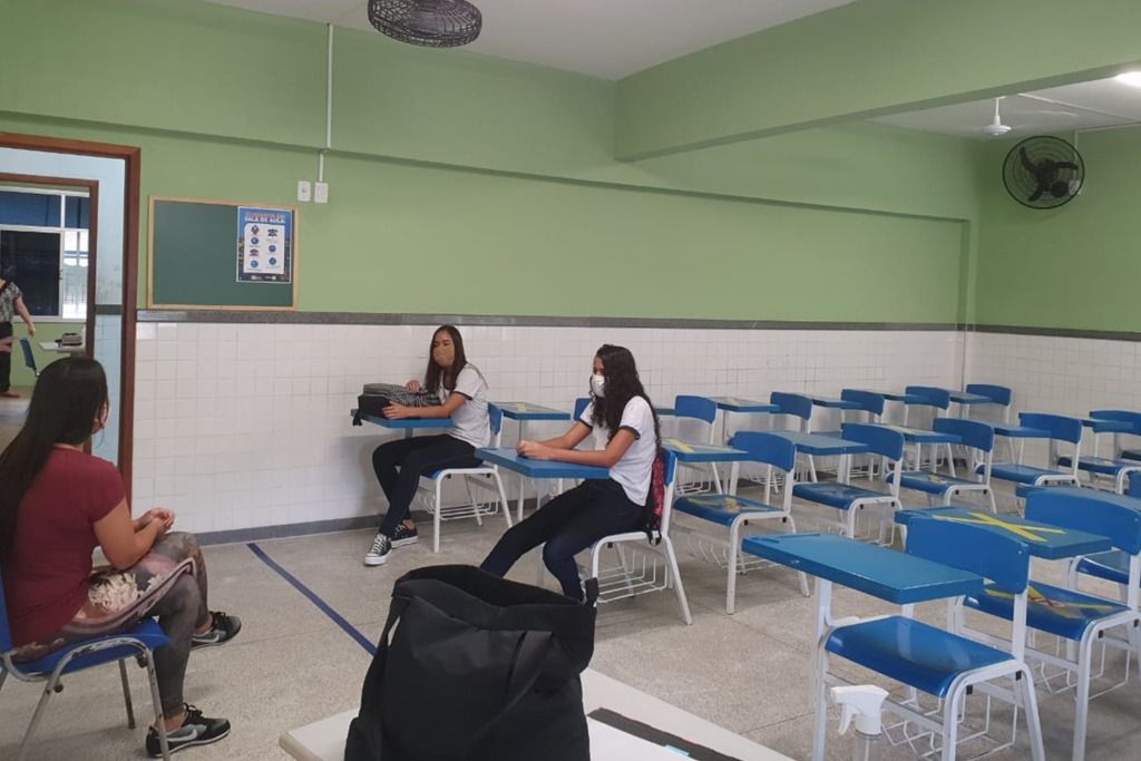 escolas_vazias_2_assopaes.jpeg