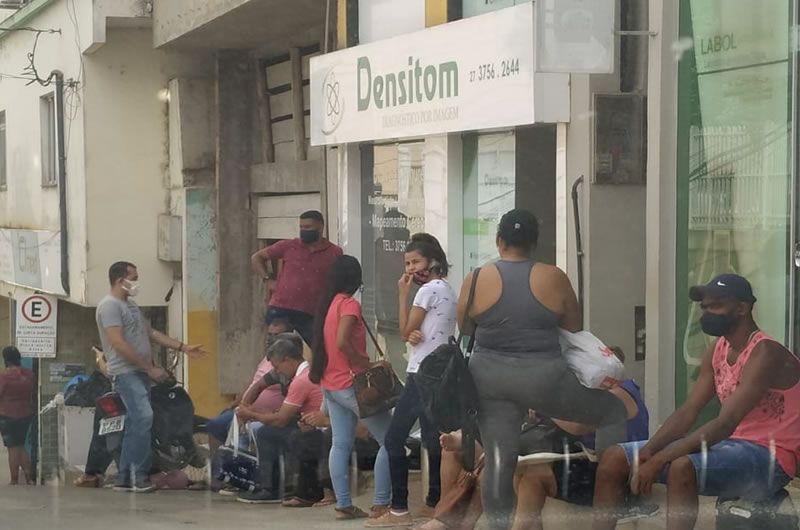clinica_barrasaofrancisco_fila_fotoleitor.jpg