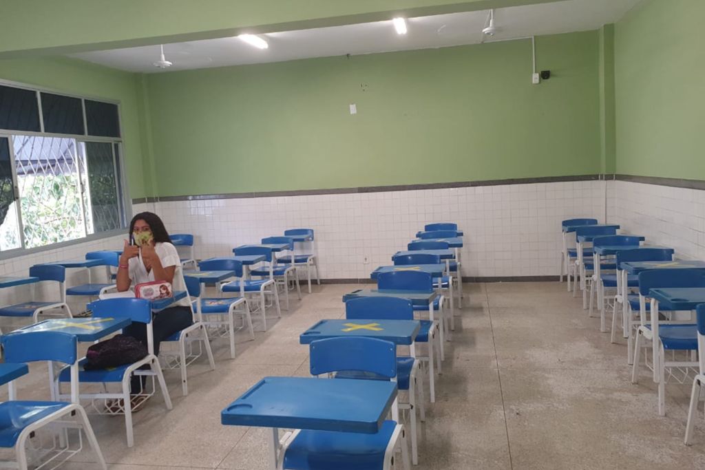 distanciamento_escola4.jpg