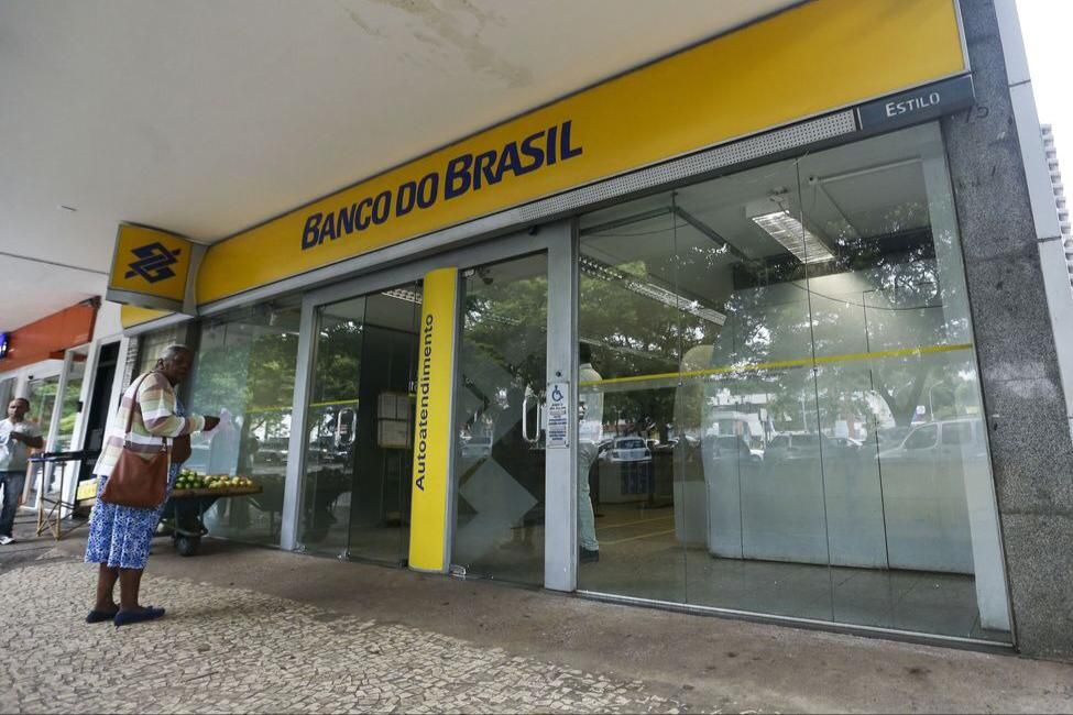 fachada_banco_do_brasil_marcelo_camargo_abr.jpeg