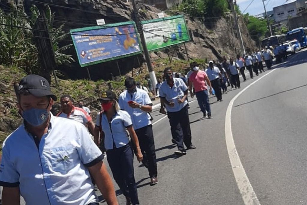 manifestacao_cobradores_caminhada_rede_social.jpeg