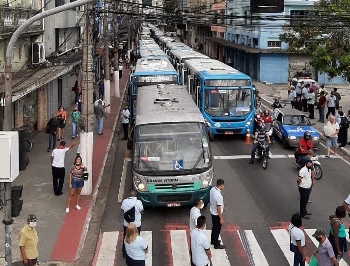 manifestacao_rodoviarios_CreditosFotoLeitor.jpg