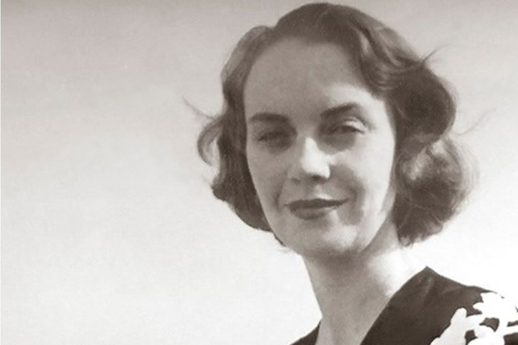 Sophia_de_Mello_CNC.jpg
